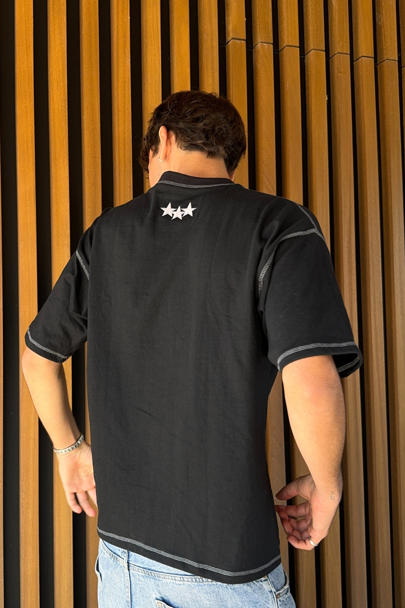 SHINING TEE BLACK