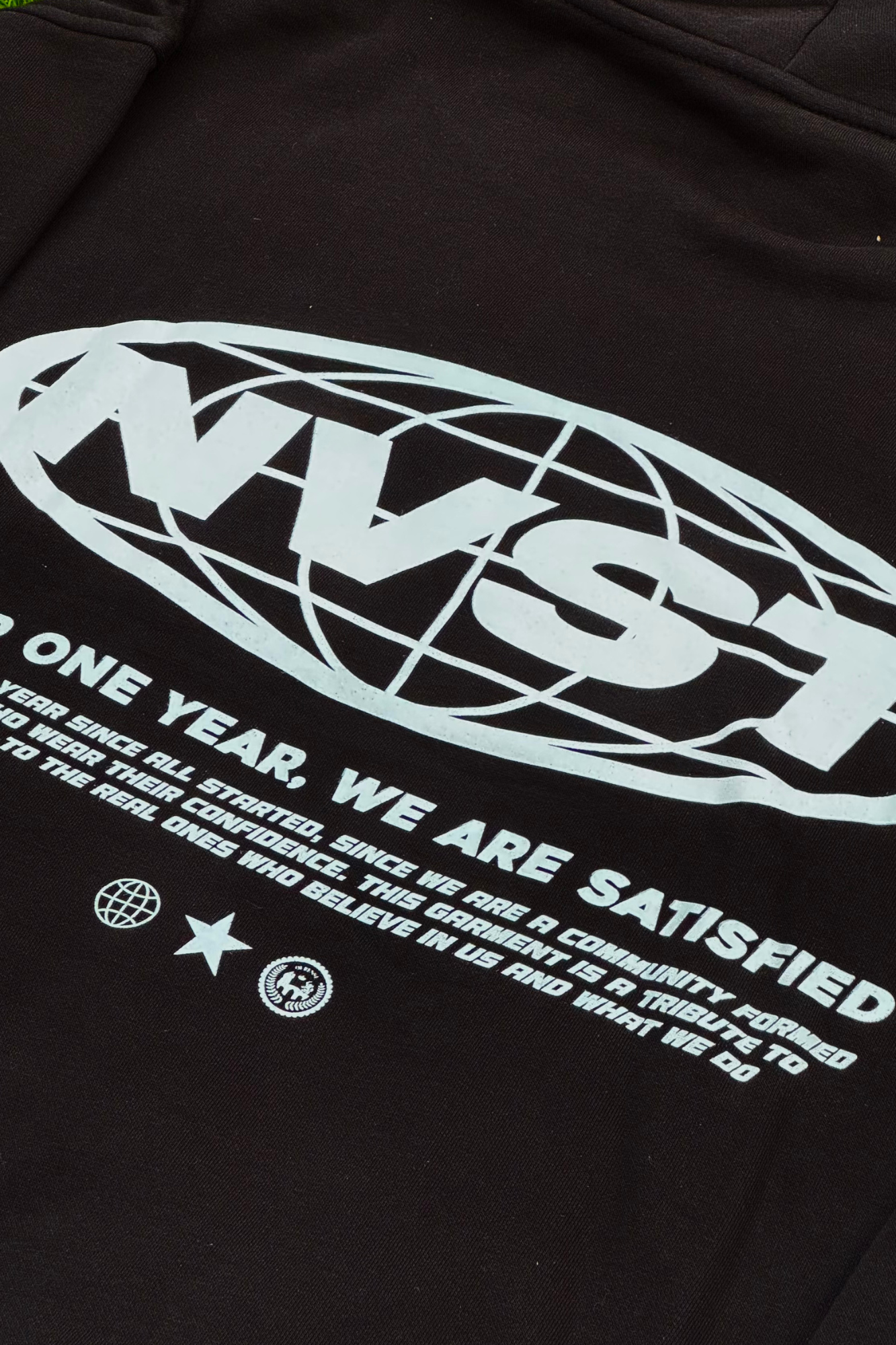 TRIBUTE HOODIE BLACK