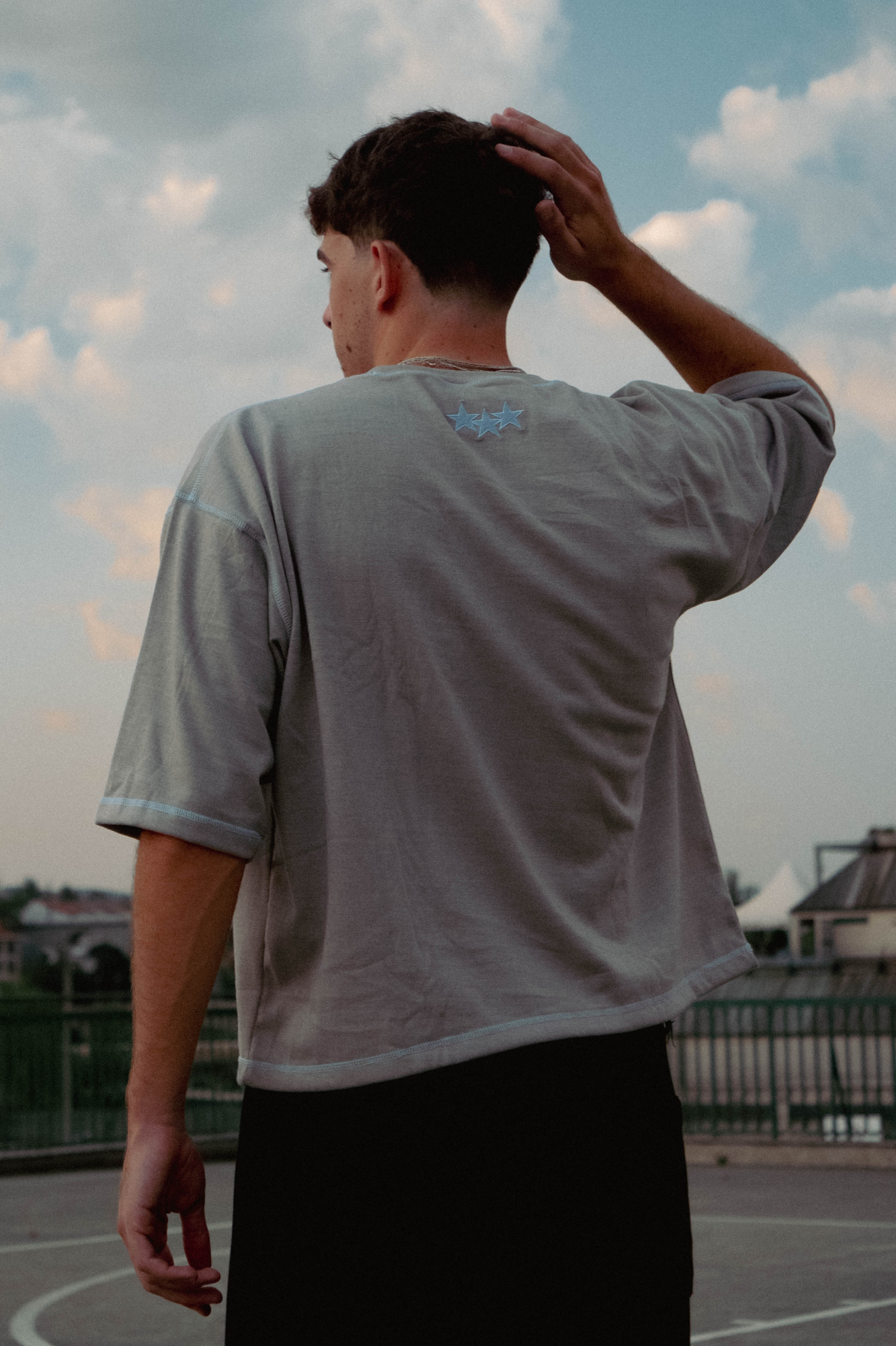 SHINING STAR TEE GREY