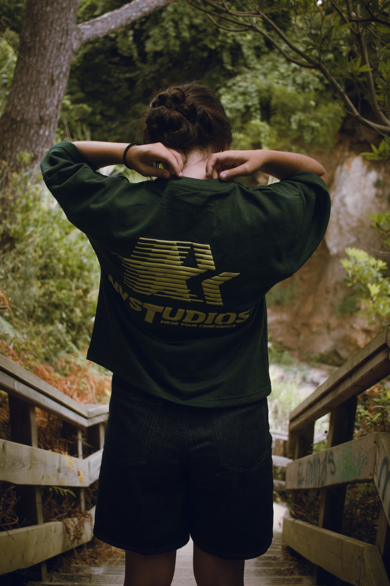 SHOOTING STAR TEE GREEN