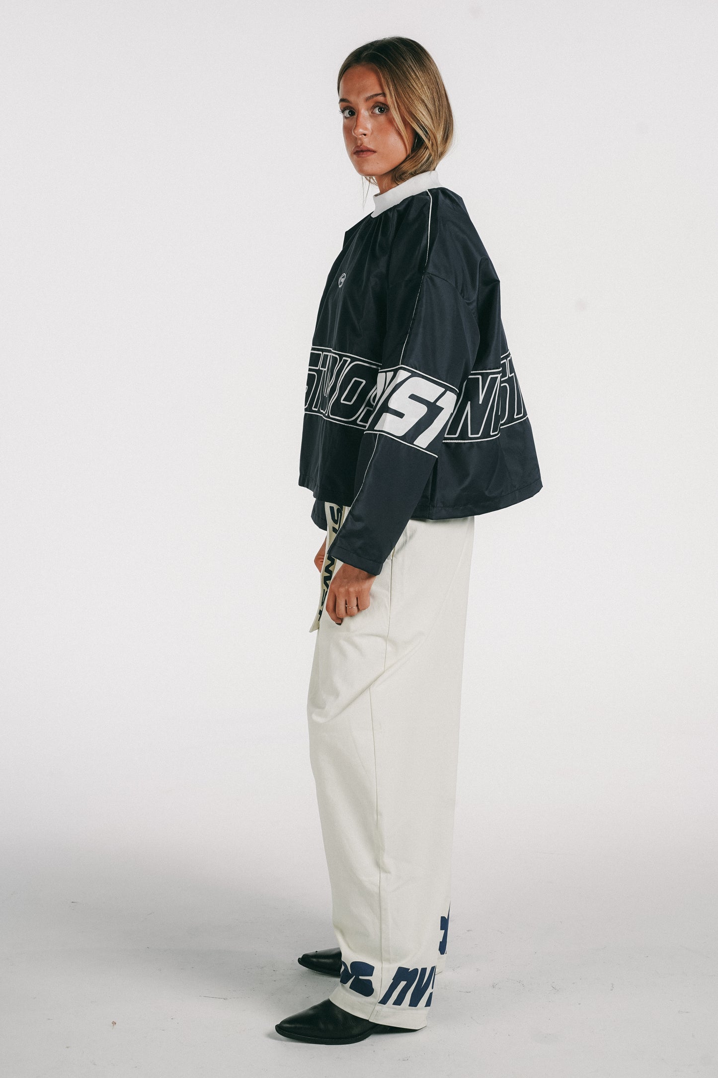 DON' AIRE CREWNECK NAVY BLUE