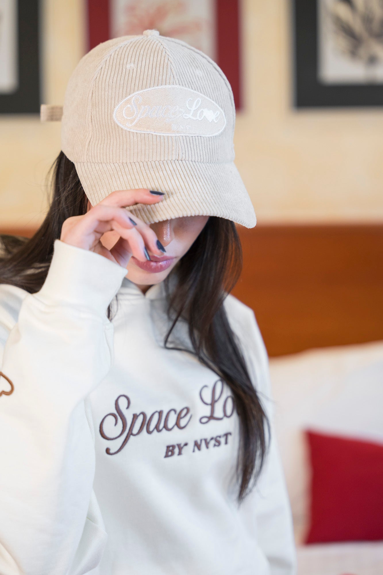 SPACE LOVE BEIGE CAP