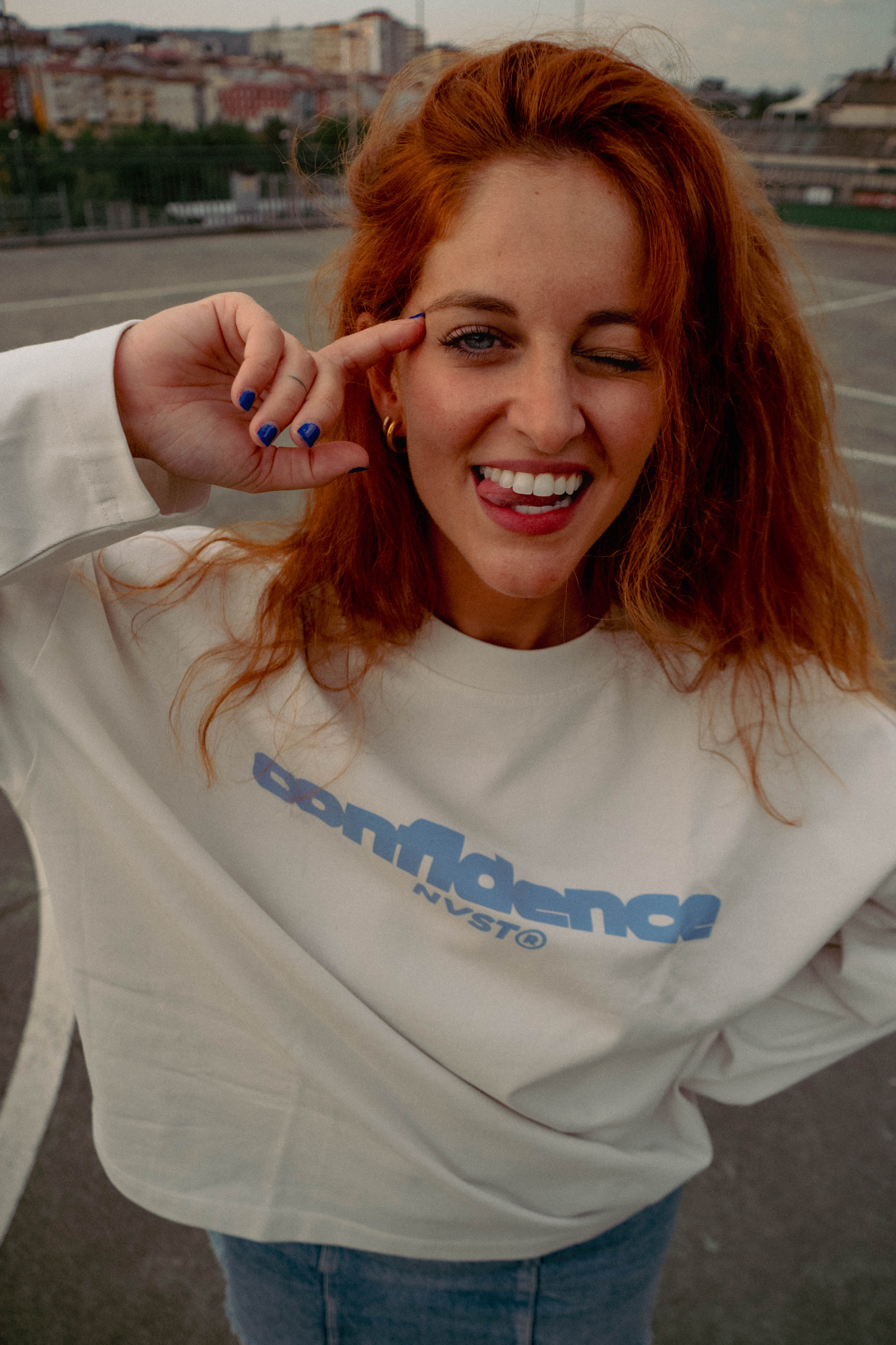 CONFIDENCE LONGSLEEVE WHITE
