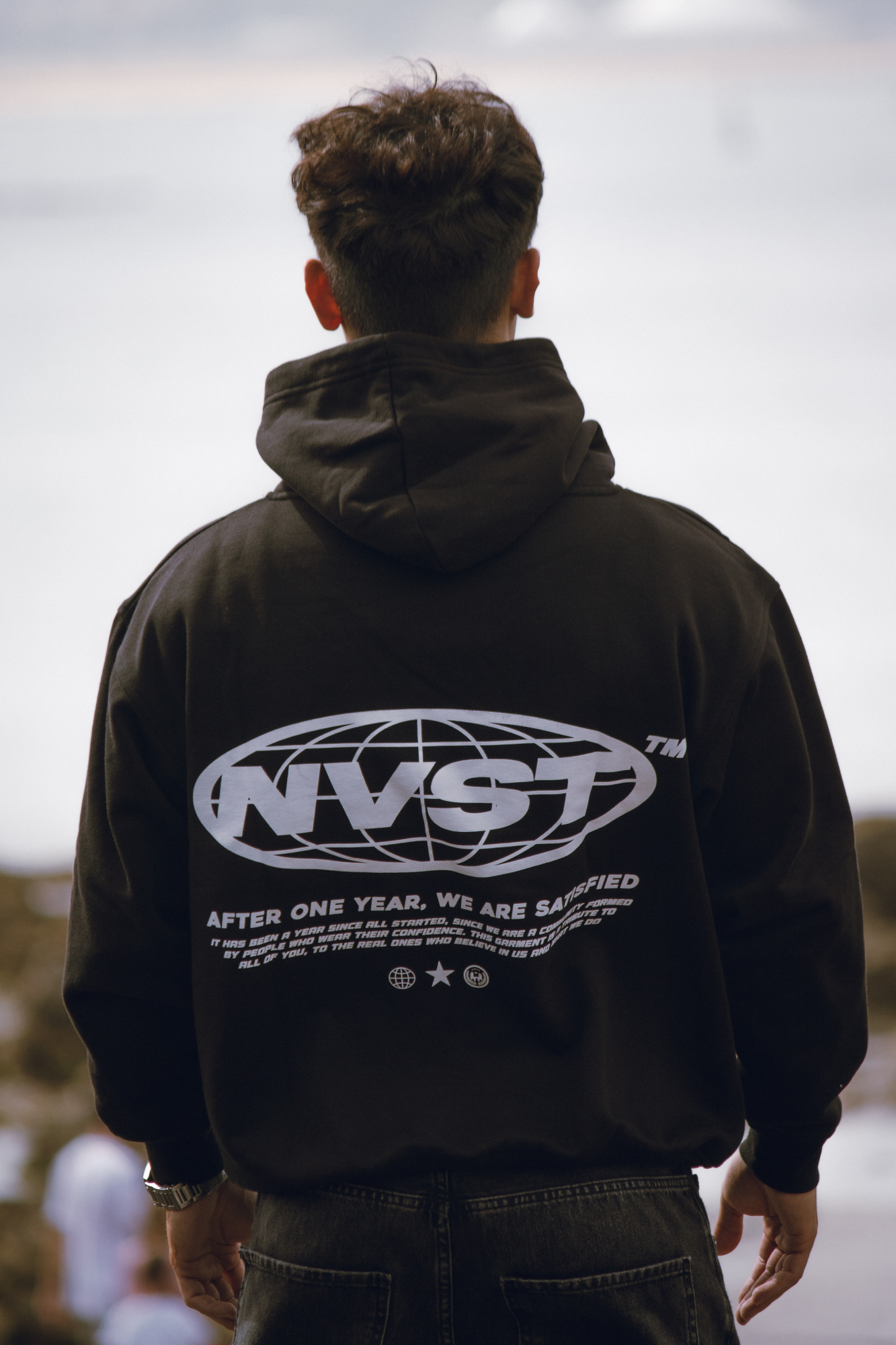 TRIBUTE HOODIE BLACK