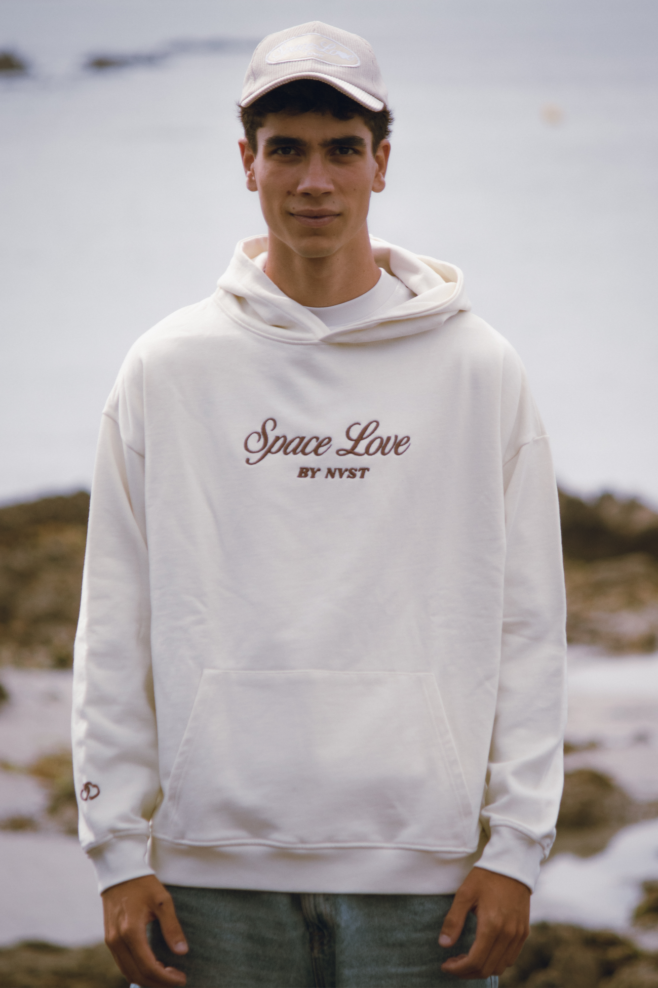 SPACE LOVE BEIGE HOODIE